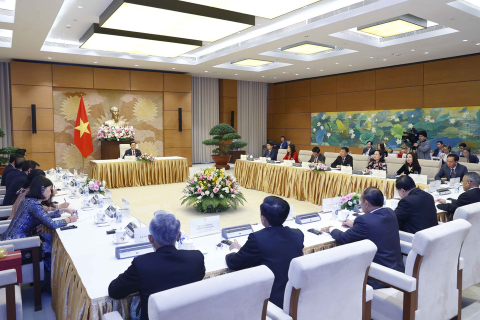 Quang cảnh buổi tiếp. 