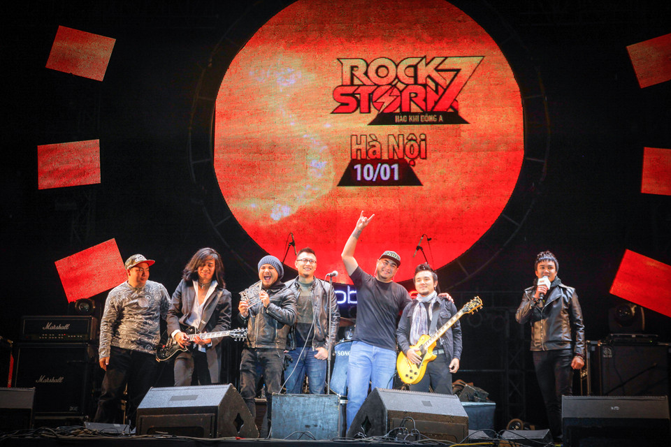 Ban nhạc Bức Tường lần thứ 4 được nhận giải 'Ban nhạc được yêu thích' nhất. (Ảnh: Minh Sơn-Thành Nguyễn/Vietnam+)