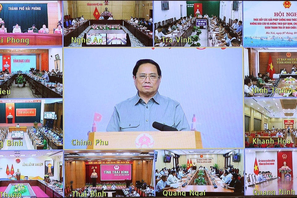 Thủ tướng Phạm Minh Chính chủ trì Hội nghị về chống khai thác hải sản bất hợp pháp. (Ảnh: Dương Giang/TTXVN)