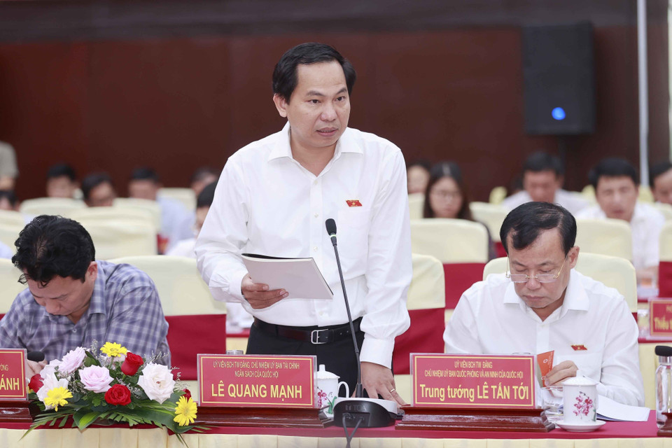 Chủ nhiệm Ủy ban Tài chính, Ngân sách của Quốc hội Lê Quang Mạnh phát biểu. (Ảnh: Doãn Tấn/TTXVN)