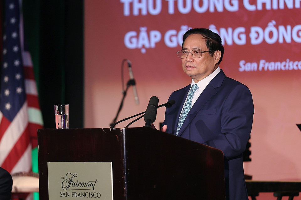 Thủ tướng Phạm Minh Chính thăm hỏi Cộng đồng Người Việt Nam tại Hoa Kỳ. (Ảnh: Dương Giang/TTXVN)