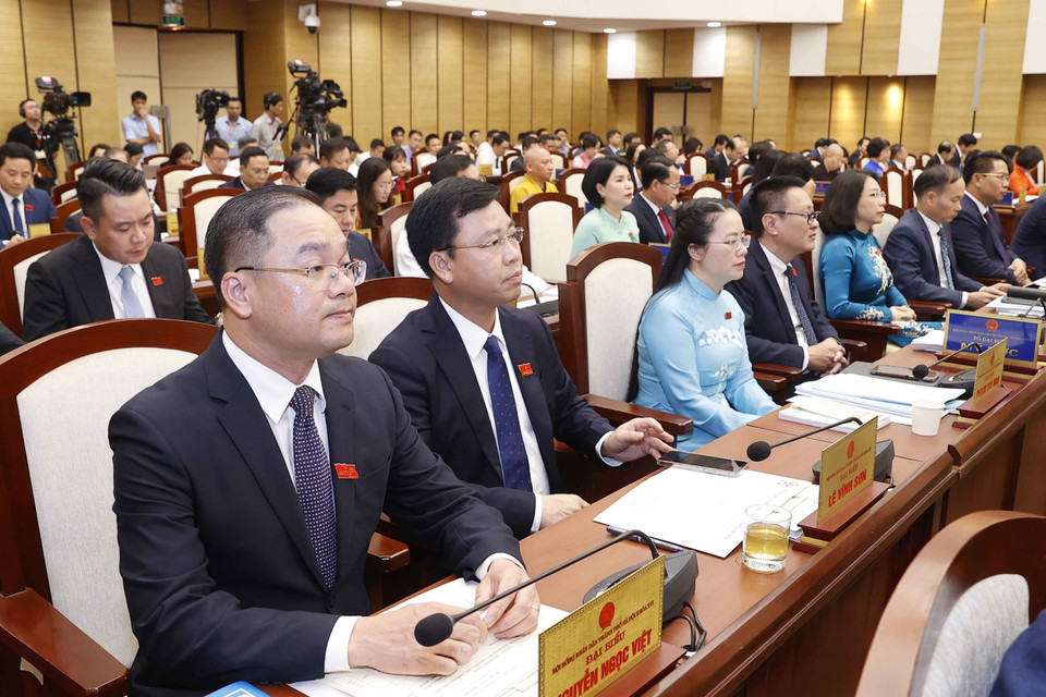 Đại biểu dự khai mạc Kỳ họp. (Ảnh: Doãn Tấn/TTXVN)