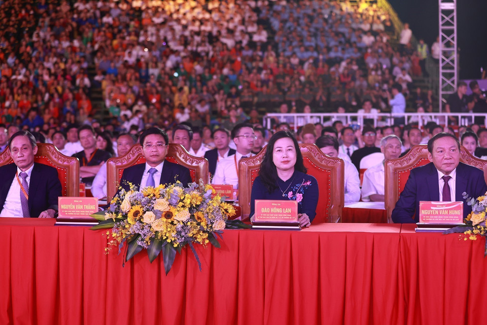 Các địa biểu dự Lễ kỷ niệm 370 năm xây dựng và phát triển tỉnh Khánh Hòa. (Ảnh: Dương Giang/TTXVN)