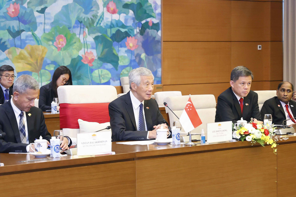 Thủ tướng Singapore Lý Hiển Long phát biểu. (Ảnh: Doãn Tấn/TTXVN)