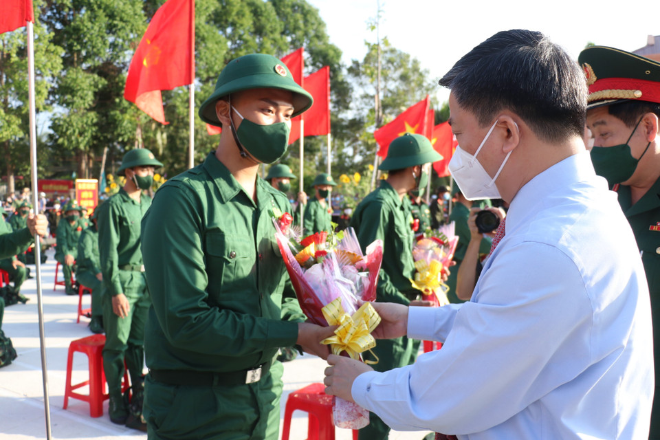 Lễ tòng quân tại Bến Tre. (Ảnh: Chương Đài/TTXVN) 