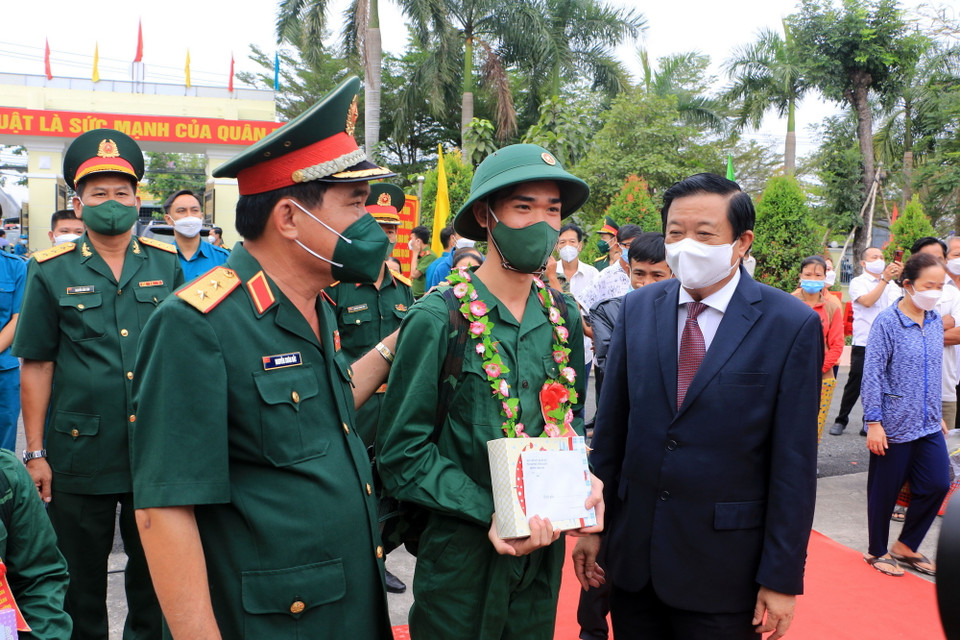 Lễ tòng quân tại Vĩnh Long. (Ảnh: Phạm Minh Tuấn/TTXVN)