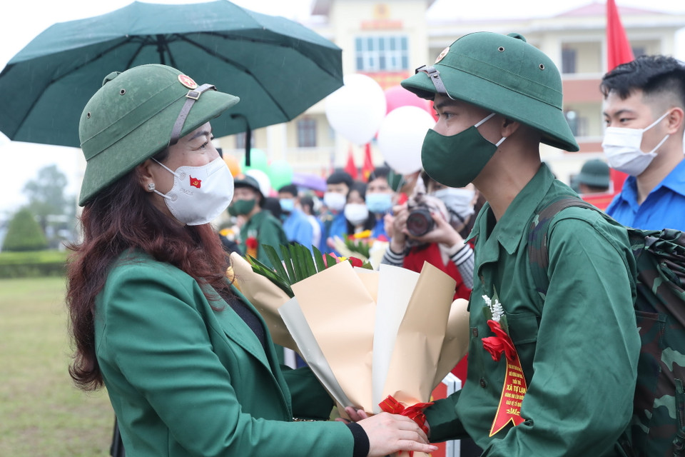 Lễ tòng quân tại Bắc Giang. (Ảnh: Danh Lam/TTXVN)