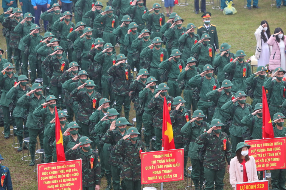 Lễ tòng quân tại Bắc Giang. (Ảnh: Danh Lam/TTXVN)