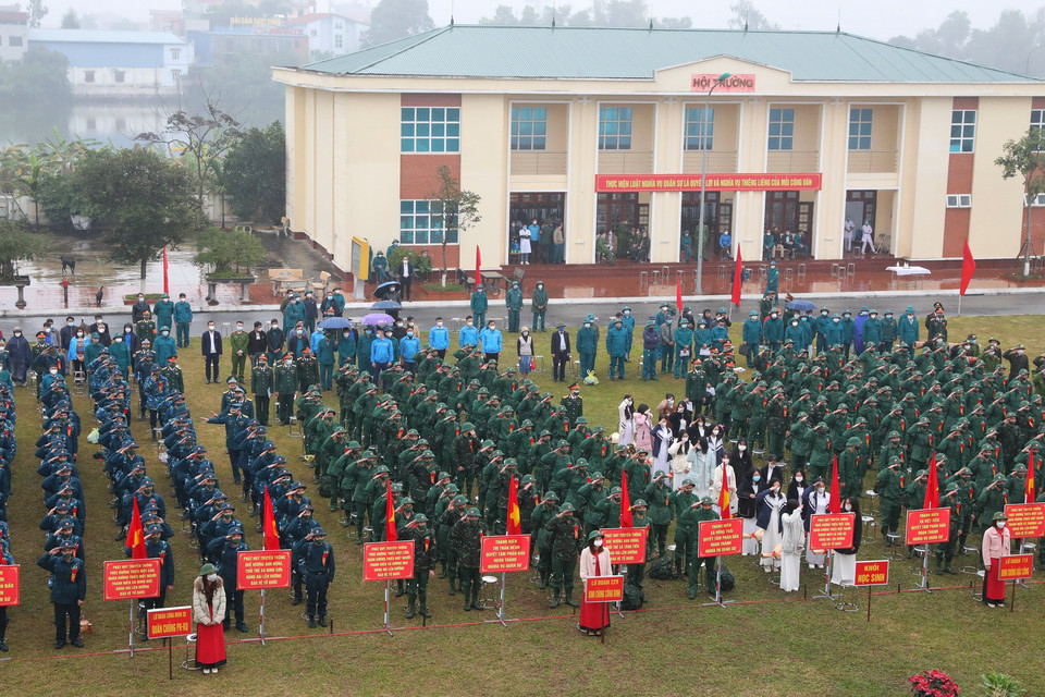 Lễ tòng quân tại Bắc Giang. (Ảnh: Danh Lam/TTXVN)