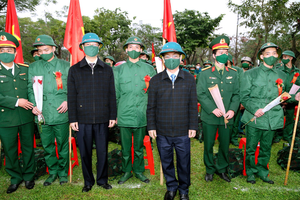 Lễ tòng quân tại Nam Định. (Ảnh: Văn Đạt/TTXVN) 