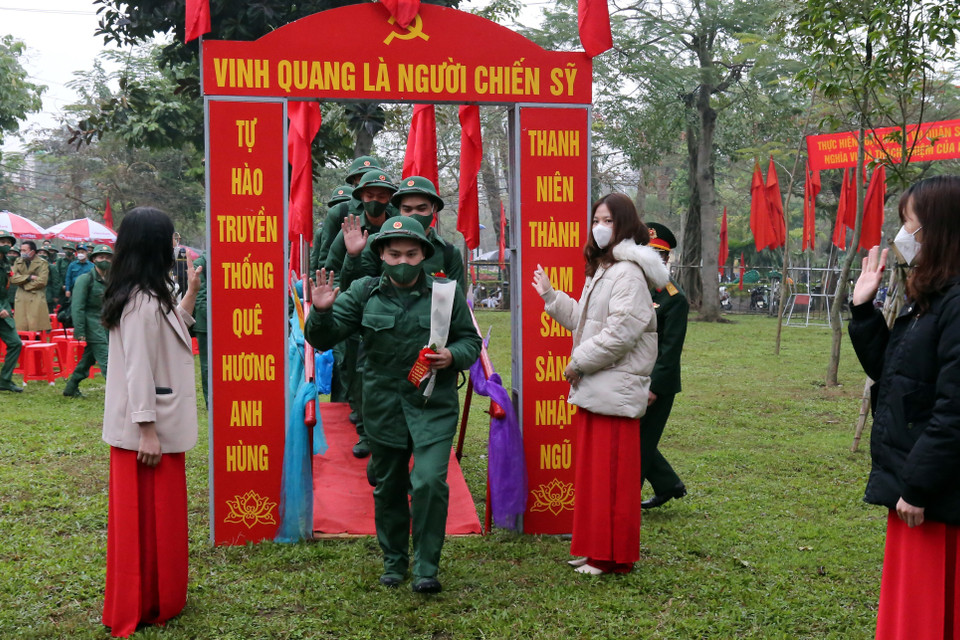 Lễ tòng quân tại Nam Định. (Ảnh: Văn Đạt/TTXVN) 