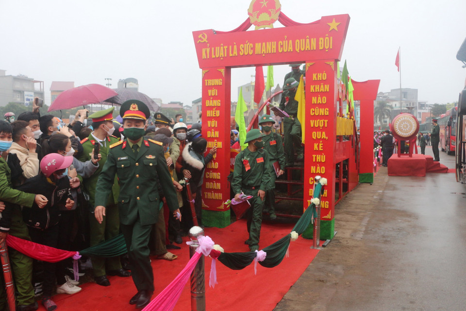 Lễ tòng quân tại Hà Nam. (Ảnh: Thanh Tuấn/TTXVN)