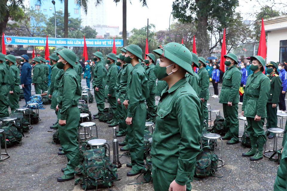 Lễ tòng quân tại Hà Nội. (Ảnh: An Đăng/TTXVN)