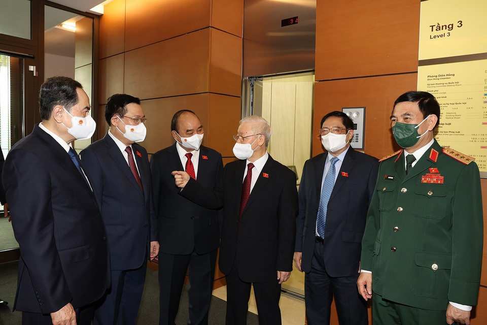 Tổng Bí thư Nguyễn Phú Trọng với các lãnh đạo Đảng, Nhà nước tại Phiên khai mạc Kỳ họp thứ hai, Quốc hội khóa XV. (Ảnh: Trí Dũng/TTXVN)(Ảnh: Trí Dũng/TTXVN)