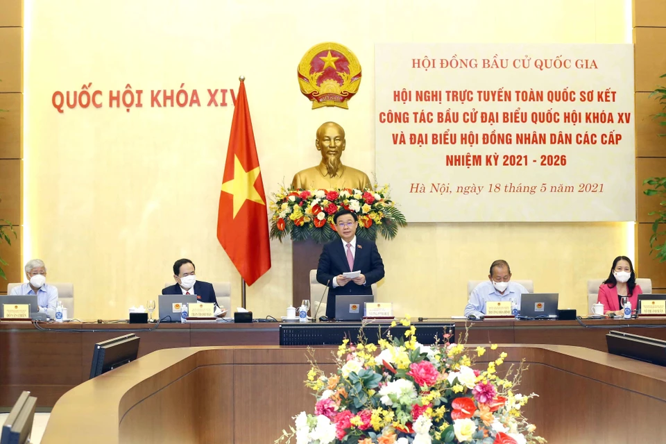 Chủ tịch Quốc hội Vương Đình Huệ phát biểu khai mạc hội nghị. (Ảnh: Doãn Tấn/TTXVN)