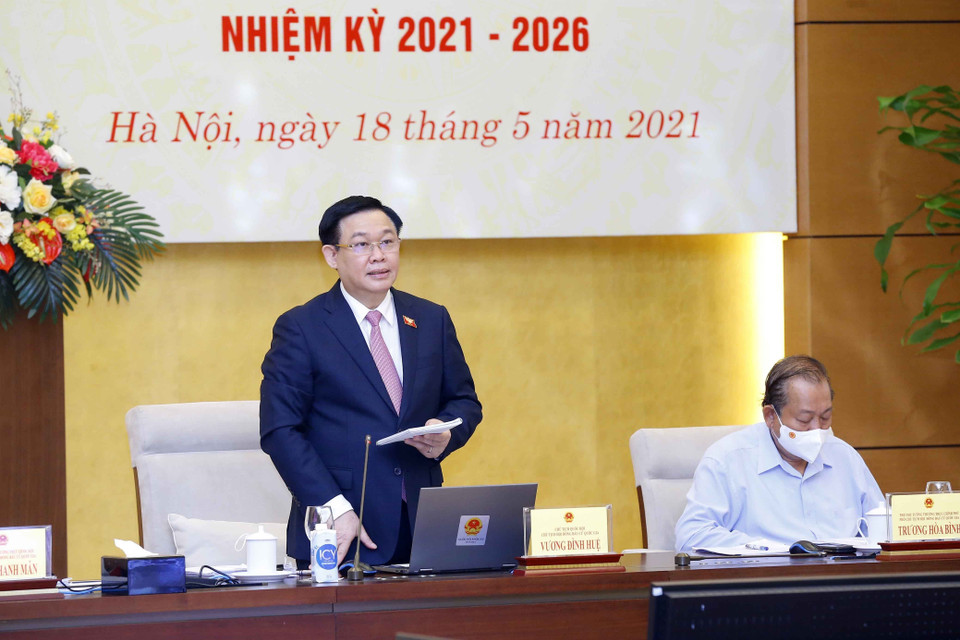 Chủ tịch Quốc hội Vương Đình Huệ phát biểu khai mạc hội nghị. (Ảnh: Doãn Tấn/TTXVN)