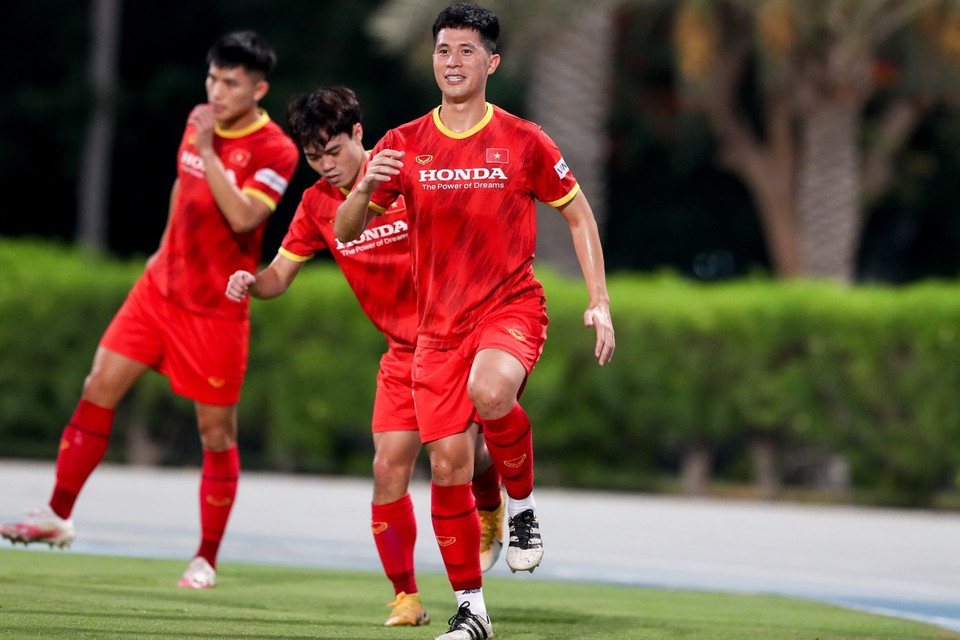 Trung vệ Đình Trọng tại buổi tập. (Ảnh: Hoàng Linh/TTXVN)