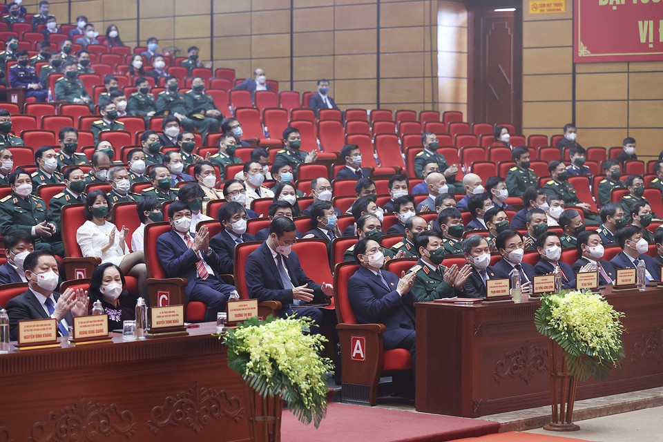 Thủ tướng Phạm Minh Chính và các đại biểu tham dự buổi lễ. (Ảnh: Dương Giang/TTXVN)