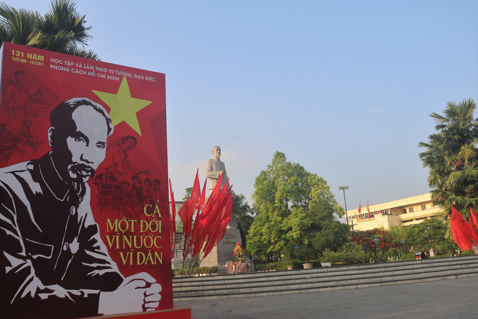 Khu vực tượng đài Bác Hồ tại thành phố Cao Bằng, tỉnh Cao Bằng. (Ảnh: Chu Hiệu/TTXVN)