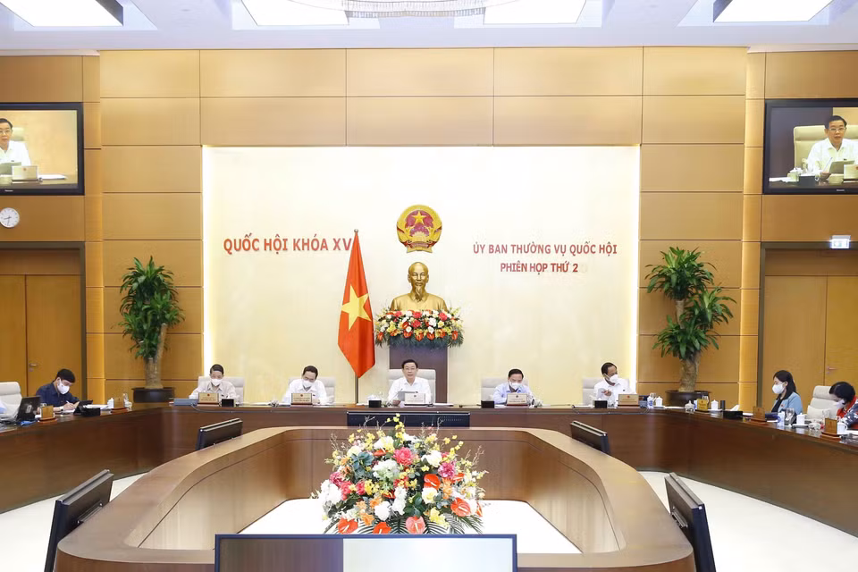 Chủ tịch Quốc hội Vương Đình Huệ chủ trì phiên họp. (Ảnh: Doãn Tấn/TTXVN)