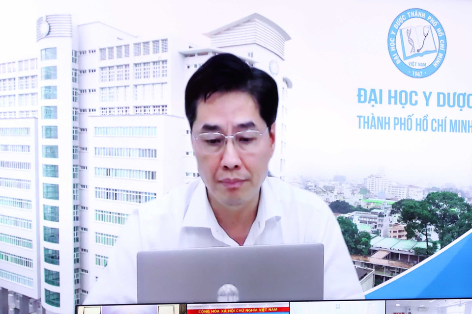 Bác sỹ Trần Diệp Tuấn, Đại học Y dược Thành phố Hồ Chí Minh phát biểu.(Ảnh: Thống Nhất/TTXVN)