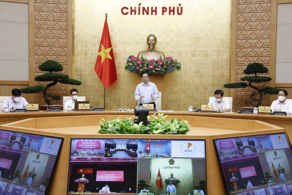 Quang cảnh Hội nghị trực tuyến sơ kết công tác phòng chống dịch COVID-19 tại các tỉnh, thành phố đang thực hiện giãn cách xã hội theo Chỉ thị số 16. (Ảnh: Dương Giang/TTXVN) 