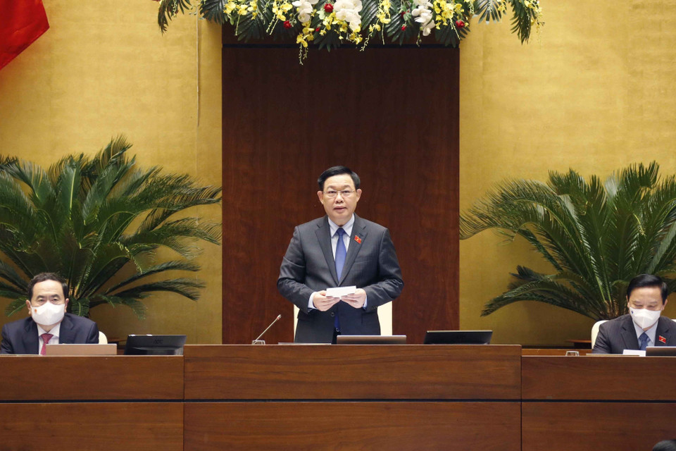 Chủ tịch Quốc hội Vương Đình Huệ phát biểu tại phiên chất vấn. (Ảnh: Doãn Tấn/TTXVN) 