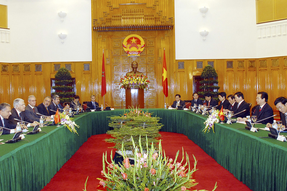 Thủ tướng Nguyễn Tấn Dũng hội đàm với Thủ tướng Maroc Abbas El Fassi thăm chính thức Việt Nam (Hà Nội, 24/11/2008). (Ảnh: Nhan Sáng/TTXVN)