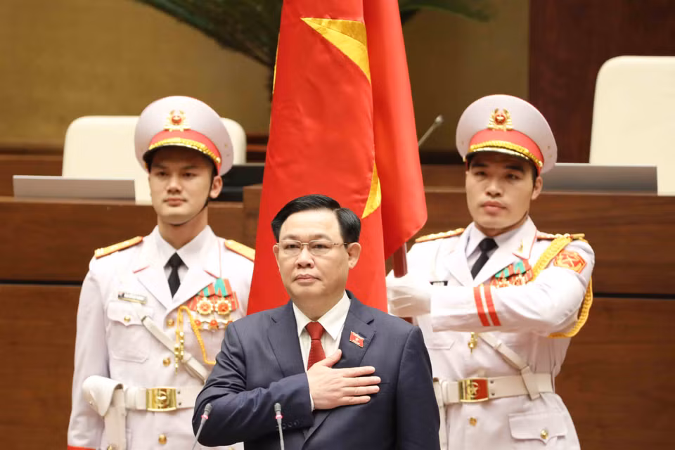 Chủ tịch Quốc hội Vương Đình Huệ tuyên thệ nhậm chức. (Ảnh: Phương Hoa/TTXVN)