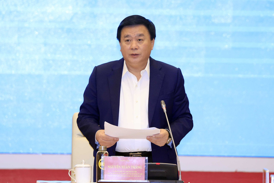 Ông Nguyễn Xuân Thắng, Giám đốc Học viện Chính trị Quốc gia Hồ Chí Minh, Chủ tịch Hội đồng Lý luận Trung ương, thành viên Ban Chỉ đạo phát biểu. (Ảnh: Thống Nhất/TTXVN) 