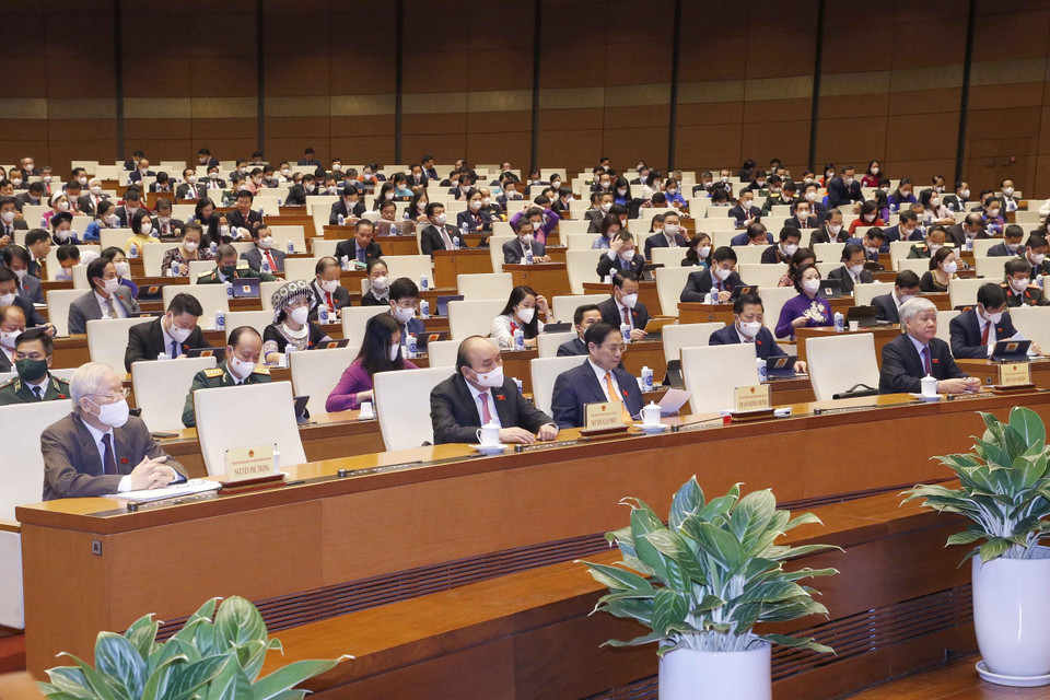 Tổng Bí thư Nguyễn Phú Trọng, Chủ tịch nước Nguyễn Xuân Phúc, Thủ tướng Phạm Minh Chính và các đại biểu Quốc hội dự phiên họp. (Ảnh: Doãn Tấn/TTXVN)