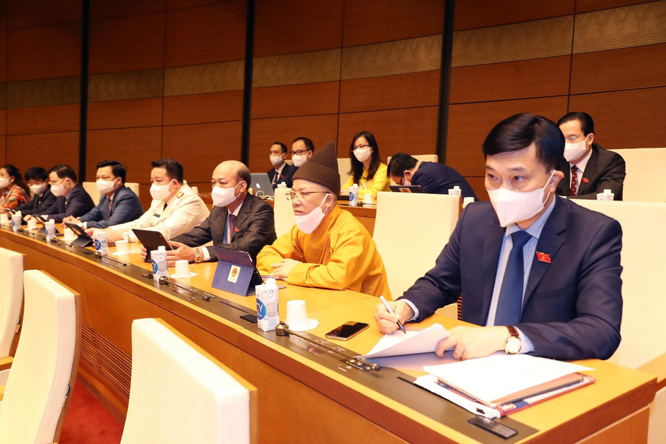 Các đại biểu Quốc hội tỉnh Quảng Ninh tại phiên họp sáng 13/11. (Ảnh: Trọng Đức/TTXVN)