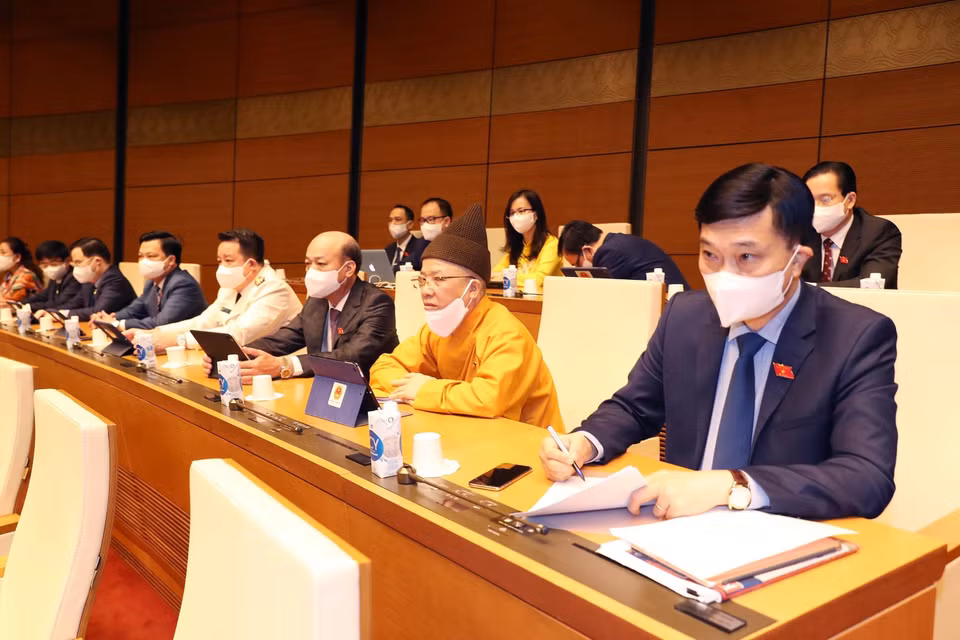 Các đại biểu Quốc hội tỉnh Quảng Ninh tại phiên họp sáng 13/11. (Ảnh: Trọng Đức/TTXVN)