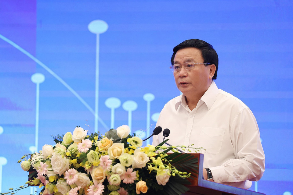 Ông Nguyễn Xuân Thắng, Ủy viên Bộ Chính trị, Chủ tịch Hội đồng Lý luận Trung ương, Giám đốc Học viện Chính trị quốc gia Hồ Chí Minh phát biểu khai mạc hội thảo. (Ảnh: Dương Giang/TTXVN)