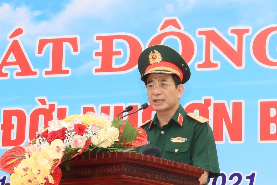 Thượng tướng Phan Văn Giang, Bộ trưởng Quốc phòng phát biểu tại Lễ phát động trồng cây. (Ảnh: Trọng Đức/TTXVN)