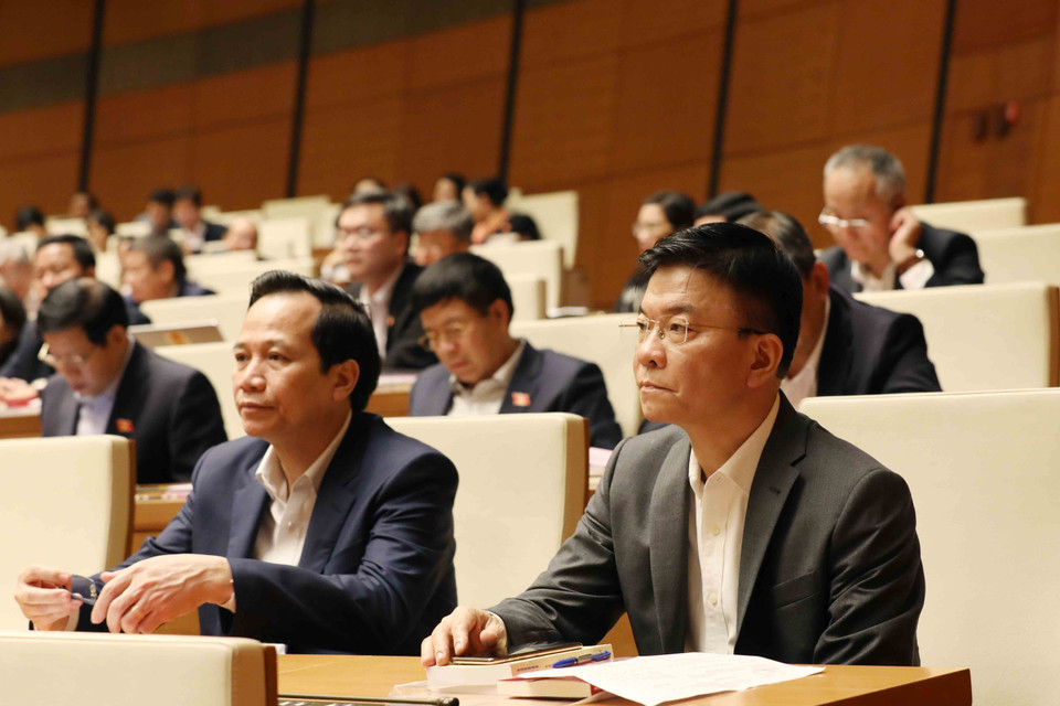 Các đại biểu dự Hội nghị tại điểm cầu chính - Phòng họp Diên Hồng, Nhà Quốc hội (Hà Nội). (Ảnh: Phương Hoa/TTXVN)