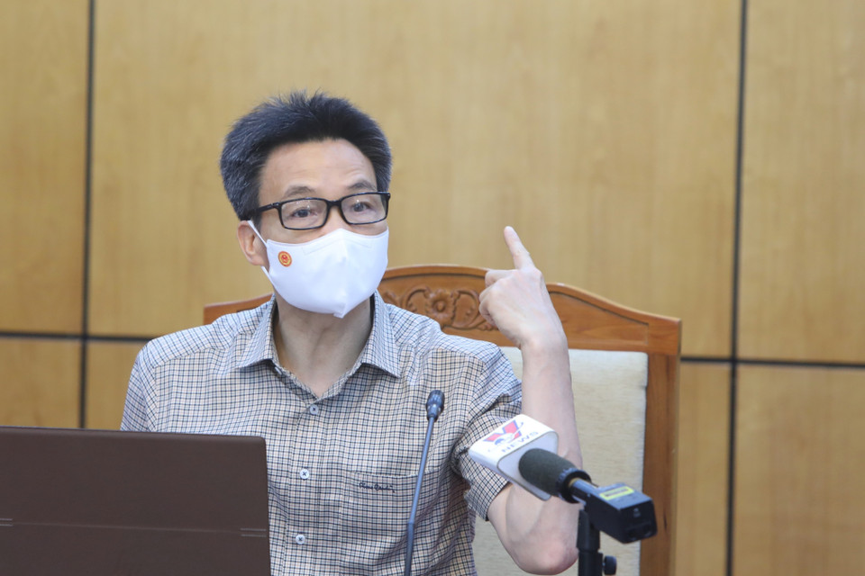 Phó Thủ tướng Vũ Đức Đam chủ trì đầu cầu Bắc Giang. 