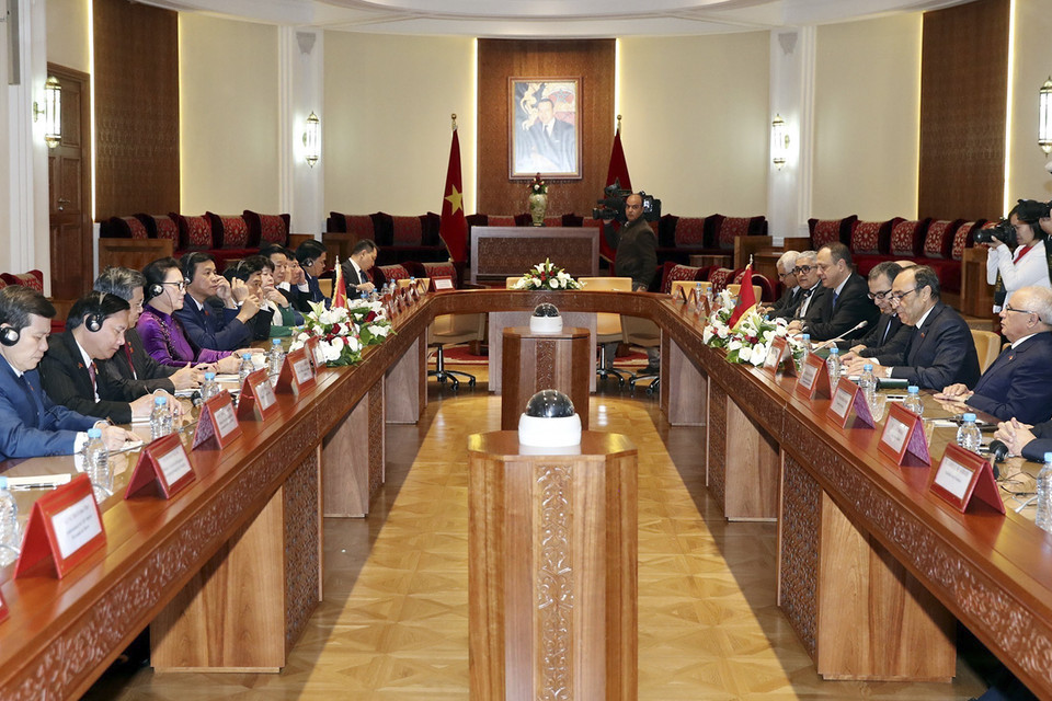 Chủ tịch Quốc hội Nguyễn Thị Kim Ngân hội đàm với Chủ tịch Hạ viện Habib El Malki trong chuyến thăm chính thức Maroc (Rabat, 28/3/2019). (Ảnh: Trọng Đức/TTXVN)