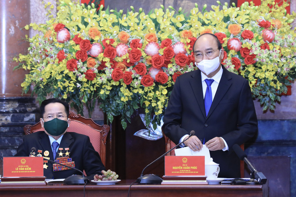 Hình ảnh Chủ tịch nước Nguyễn Xuân Phúc phát biểu tại buổi gặp mặt đoàn đại biểu doanh nhân là cựu chiến binh. (Ảnh: Lâm Khánh/TTXVN)