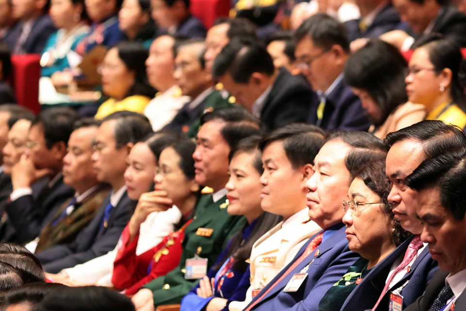 Các đại biểu tham dự ngày làm việc chính thức thứ hai Đại hội XIII của Đảng. (Ảnh: TTXVN)