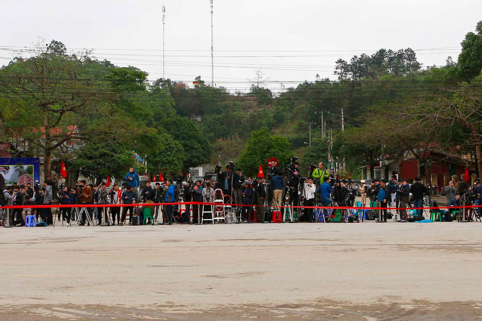 Lực lượng cảnh sát cơ động triển khai công tác bảo đảm an ninh, an toàn. (Ảnh: Doãn Tấn/TTXVN)