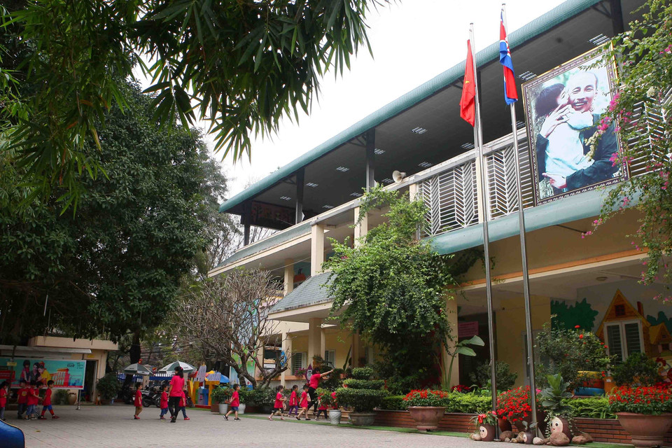 Đây là trường mầm non đạt chuẩn Quốc gia cấp độ II, nhận được sự tin tưởng của nhiều phụ huynh Thủ đô. (Ảnh: Thanh Tùng/TTXVN)