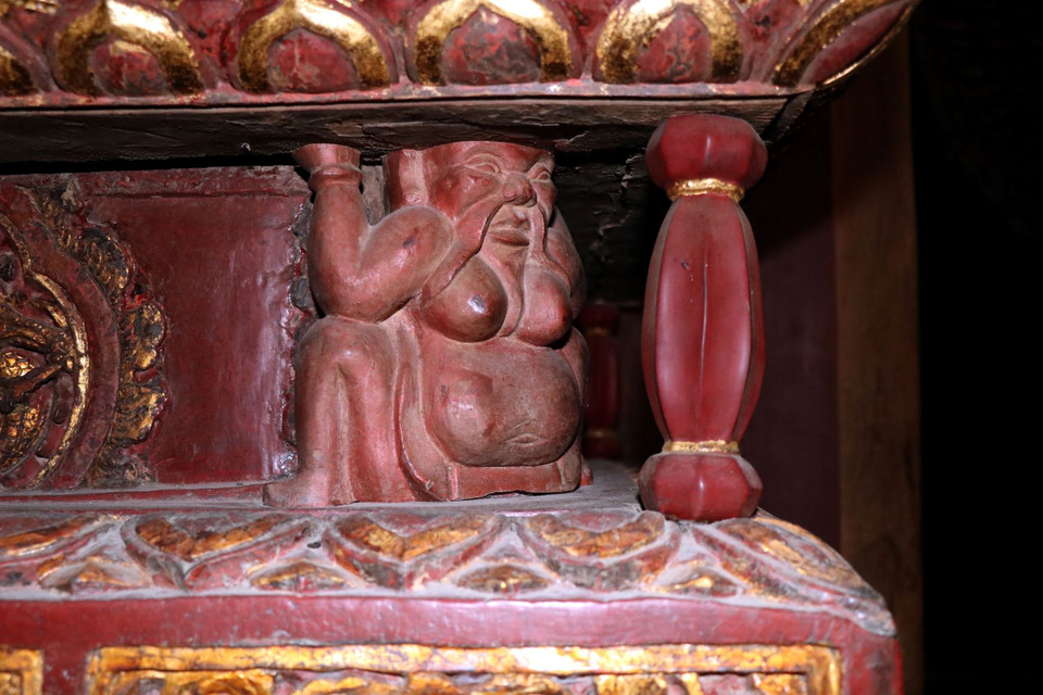 Chạm khắc trên tòa Cửu phẩm liên hoa tại chùa Bút Tháp, xã Đình Tổ, huyện Thuận Thành, tỉnh Bắc Ninh. (Ảnh: Đinh Văn Nhiều/TTXVN)