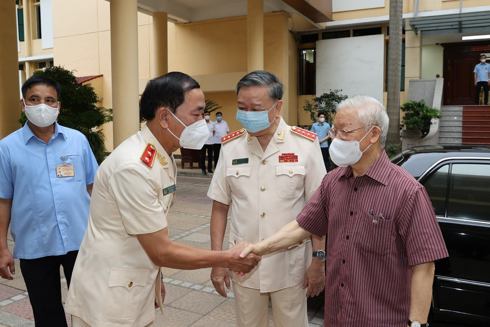 Tổng Bí thư Nguyễn Phú Trọng đến dự buổi lễ. (Ảnh: Trí Dũng/TTXVN)