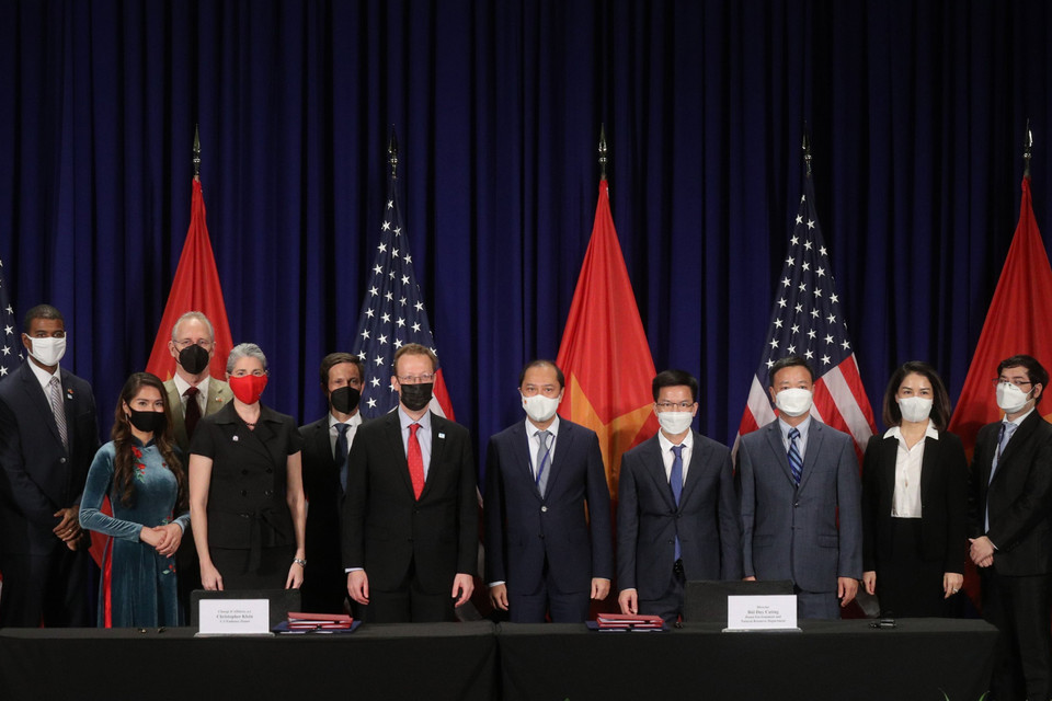 Các đại biểu tại lễ ký. (Nguồn: TTXVN)