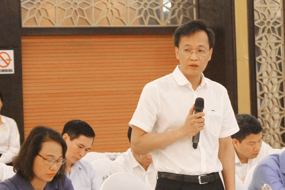 Ông Nguyễn Hữu Nghĩa, Ủy viên Trung ương Đảng, Ủy viên Ban Chấp hành Đảng bộ Khối các cơ quan Trung ương, Phó Trưởng Ban Kinh tế Trung ương phát biểu tại hội nghị. (Ảnh: Tá Chuyên/TTXVN)