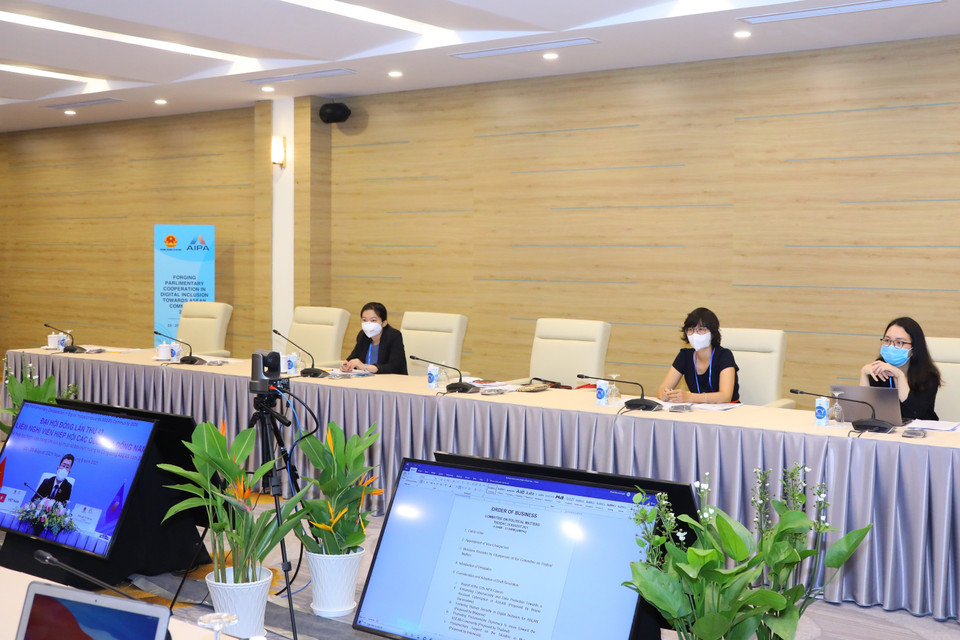 Quang cảnh Hội nghị Ủy ban Chính trị tại điểm cầu Hà Nội. (Ảnh: Nguyễn Điệp/TTXVN)