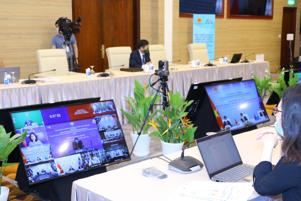 Quang cảnh hội nghị tại điểm cầu Hà Nội. (Ảnh: Nguyễn Điệp/TTXVN)