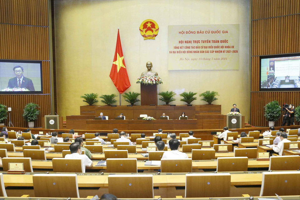 Chủ tịch Quốc hội Vương Đình Huệ, Chủ tịch Hội đồng Bầu cử Quốc gia phát biểu. (Ảnh: Doãn Tấn/TTXVN)