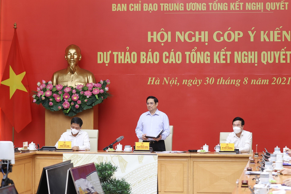 Thủ tướng Phạm Minh Chính, Trưởng Ban Chỉ đạo Trung ương Tổng kết Nghị quyết 19-NQ/TW chủ trì Hội nghị. (Ảnh: Dương Giang/TTXVN)